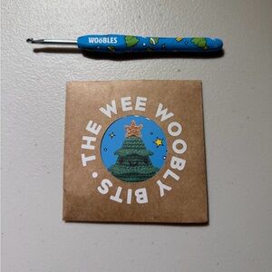 Woobles glitter Douglas the Fir pattern and hook only